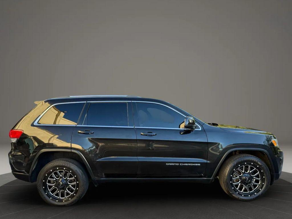 used 2015 Jeep Grand Cherokee car, priced at $9,999