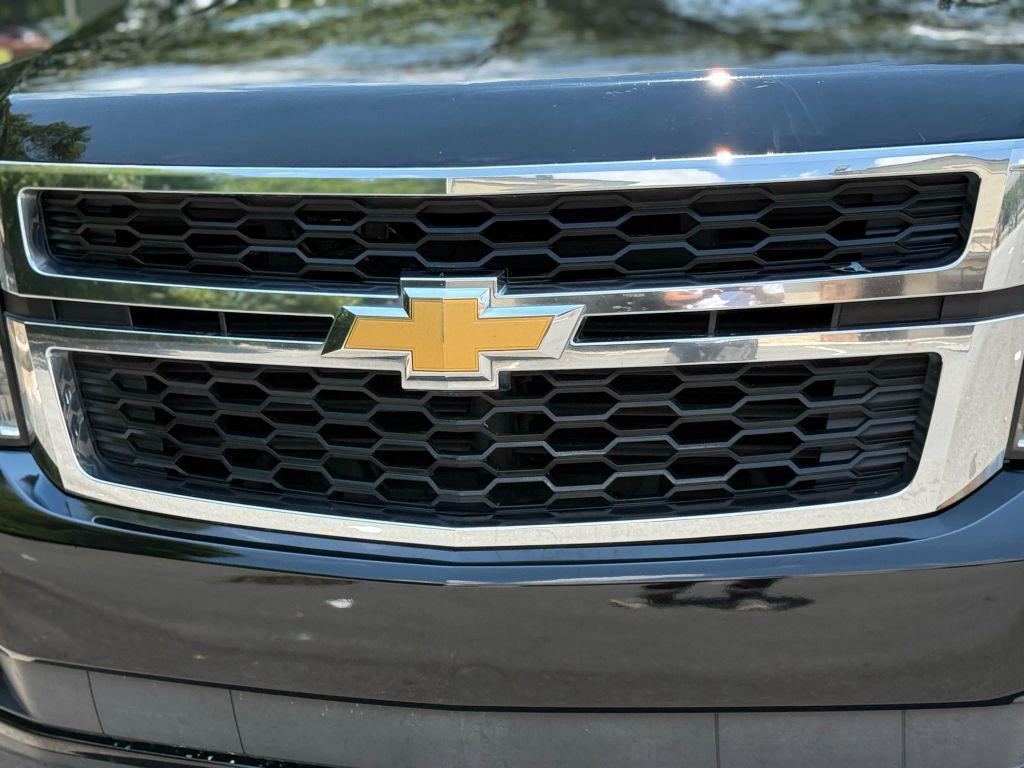 used 2017 Chevrolet Suburban car, priced at $16,499