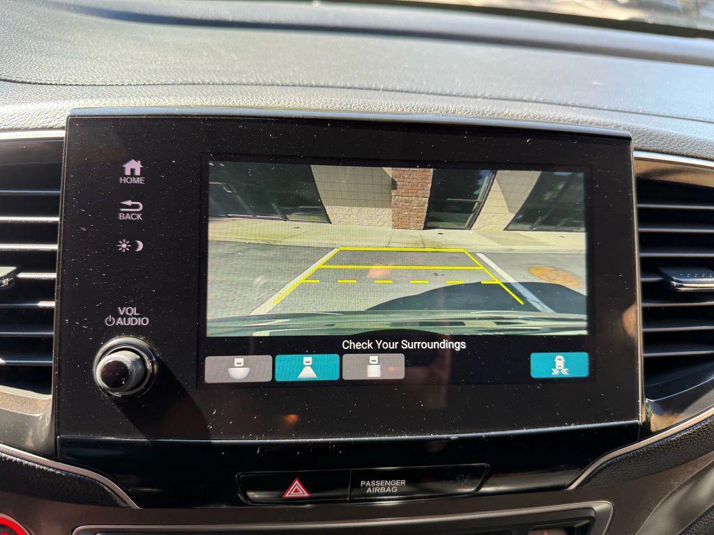 used 2020 Honda Pilot car, priced at $18,999