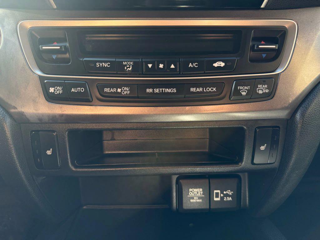 used 2020 Honda Pilot car, priced at $18,999