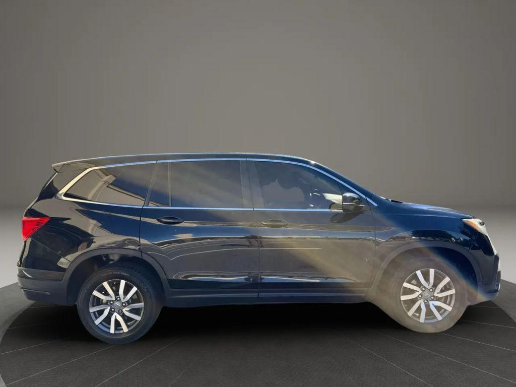 used 2020 Honda Pilot car, priced at $18,999