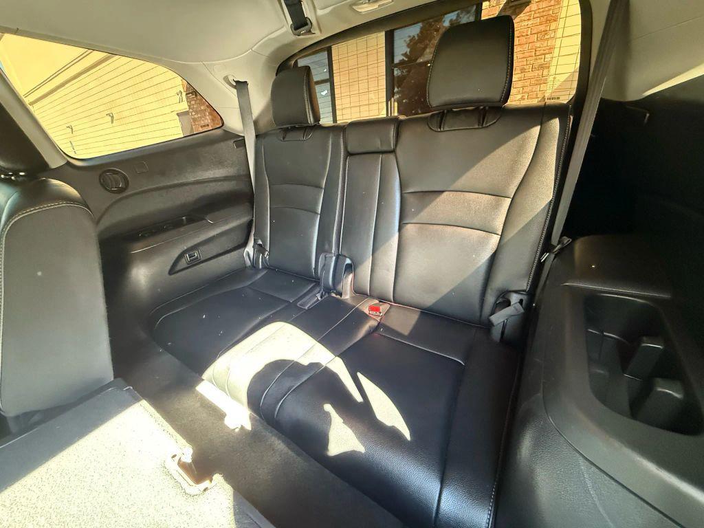 used 2020 Honda Pilot car, priced at $18,999