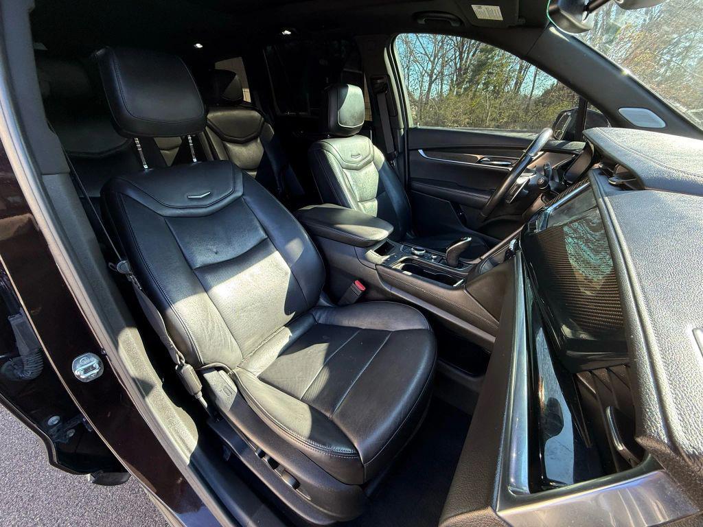 used 2020 Cadillac XT6 car, priced at $21,999