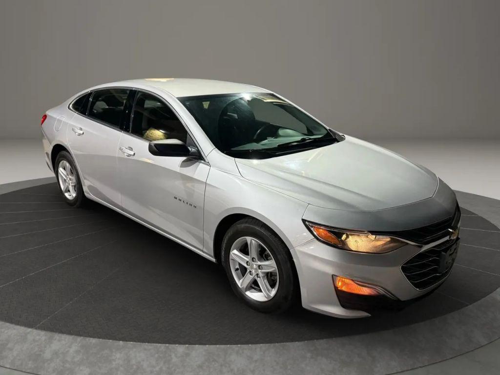 used 2020 Chevrolet Malibu car, priced at $10,999