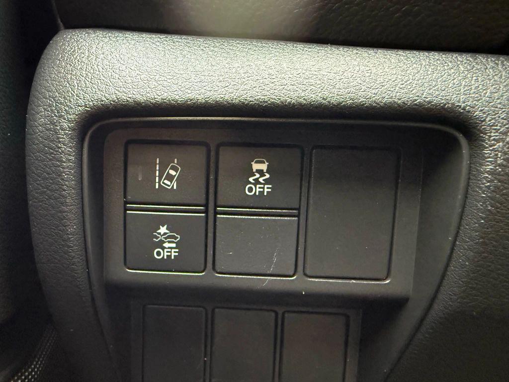 used 2021 Honda CR-V car, priced at $19,999