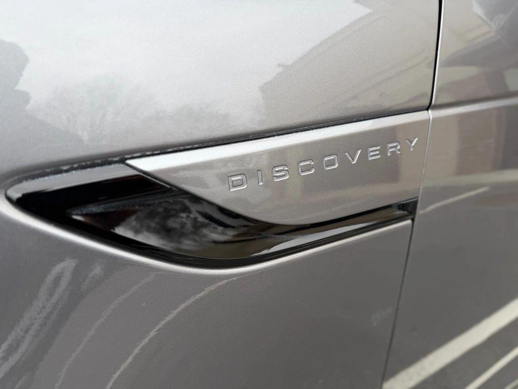 used 2021 Land Rover Discovery car, priced at $24,999