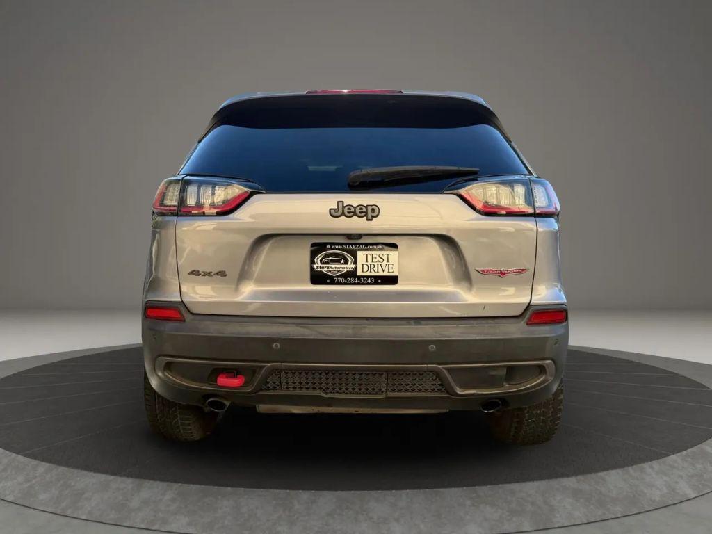 used 2019 Jeep Cherokee car, priced at $13,499