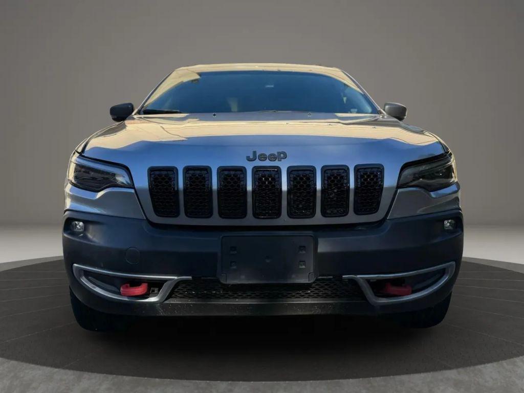 used 2019 Jeep Cherokee car, priced at $13,499