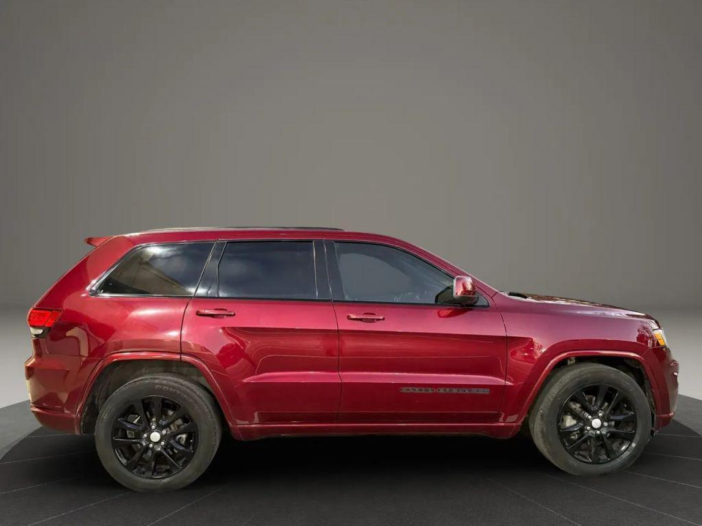 used 2019 Jeep Grand Cherokee car, priced at $14,999