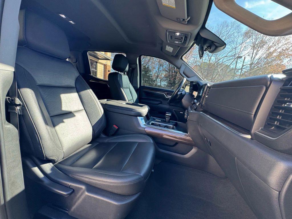 used 2022 Chevrolet Silverado 1500 car, priced at $44,999