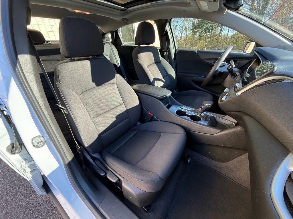 used 2024 Chevrolet Malibu car, priced at $18,999