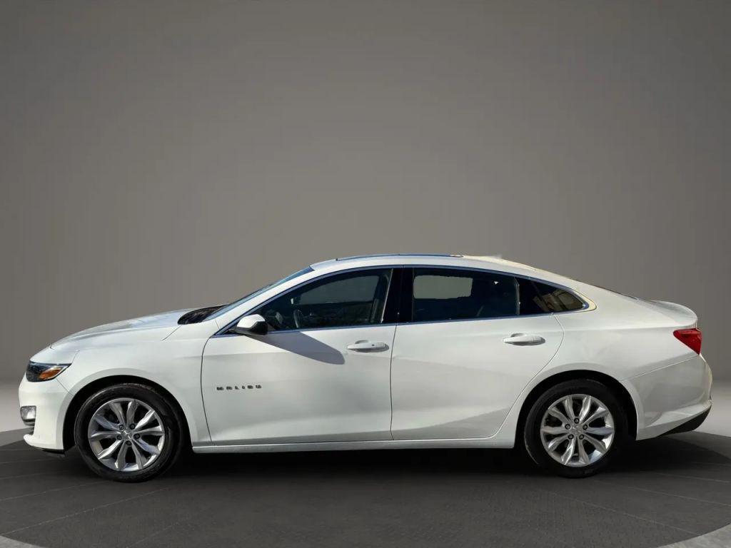used 2024 Chevrolet Malibu car, priced at $18,999