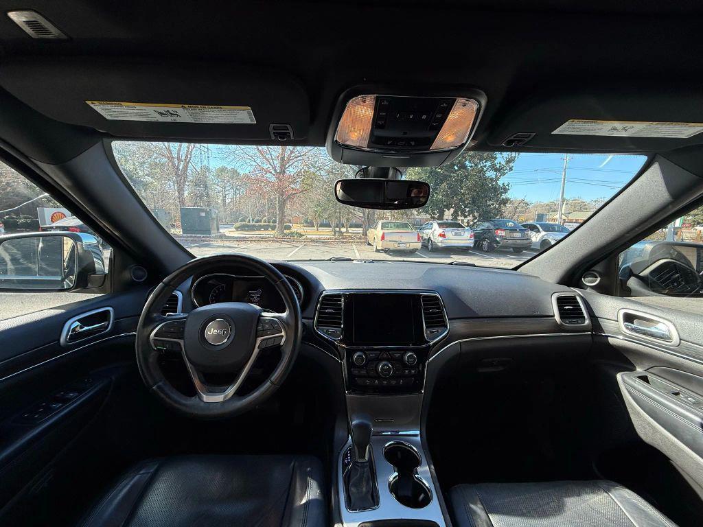 used 2019 Jeep Grand Cherokee car, priced at $17,999