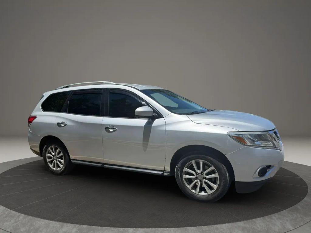 used 2016 Nissan Pathfinder car, priced at $11,449