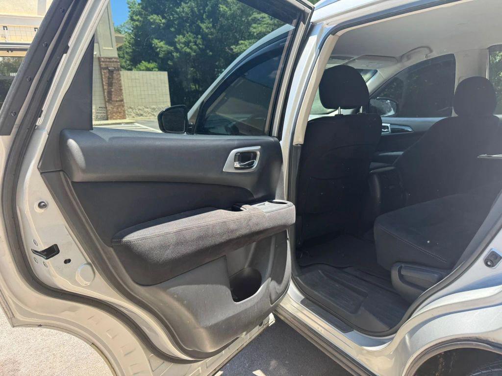 used 2016 Nissan Pathfinder car, priced at $11,449