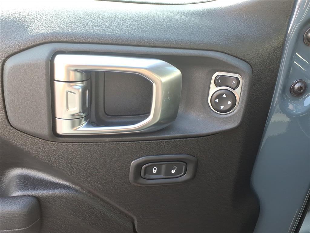 used 2025 Jeep Wrangler car, priced at $42,290