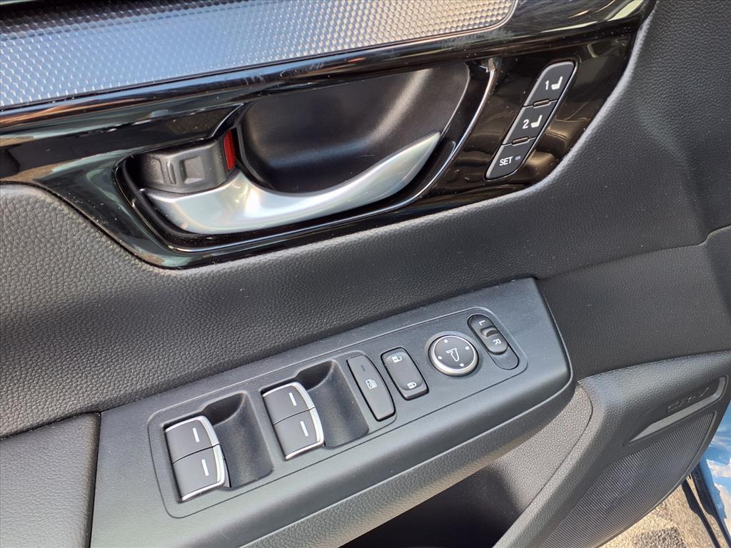 used 2024 Honda CR-V car, priced at $32,377