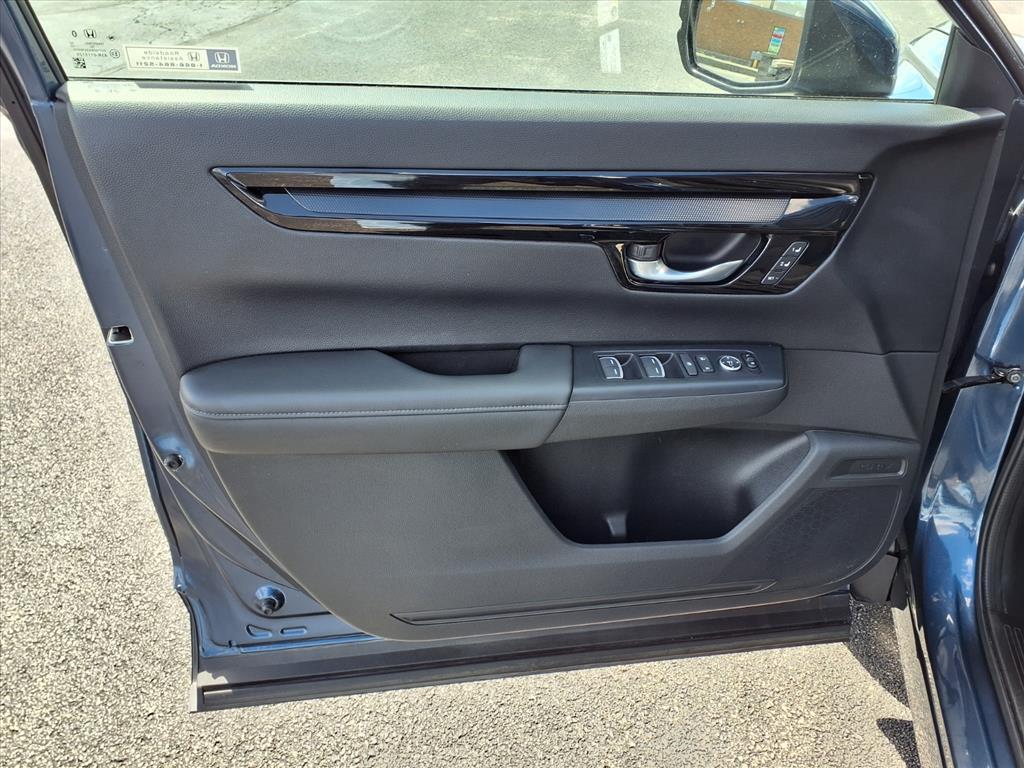 used 2024 Honda CR-V car, priced at $32,377