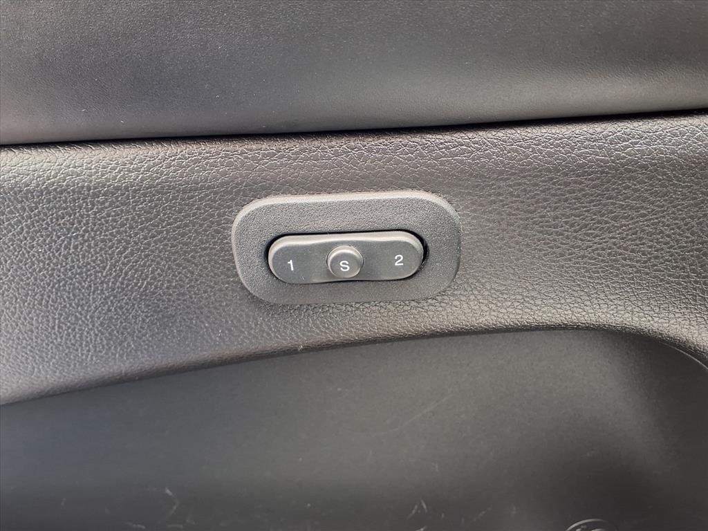 used 2019 Jeep Grand Cherokee car, priced at $22,490