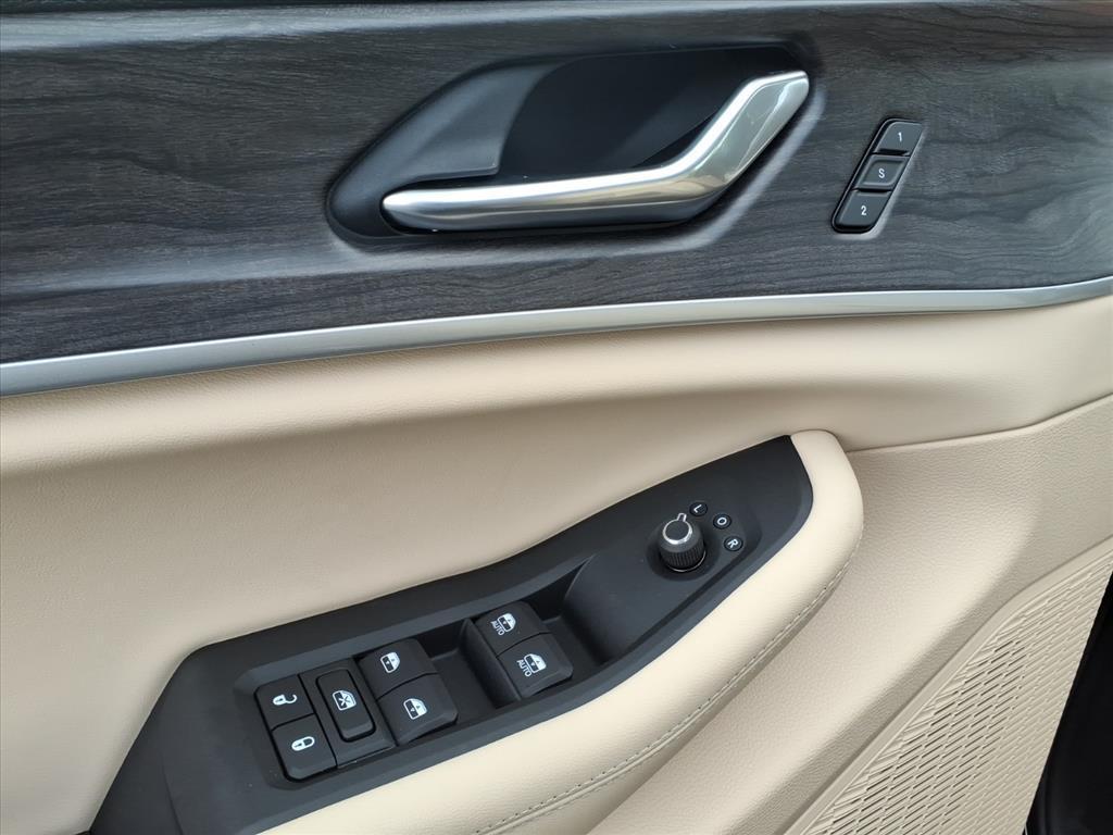 new 2025 Jeep Grand Cherokee L car, priced at $50,842