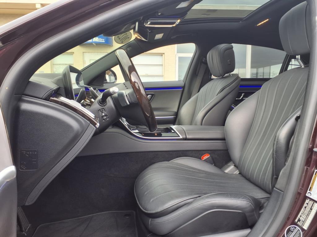 used 2022 Mercedes-Benz S-Class car, priced at $69,177