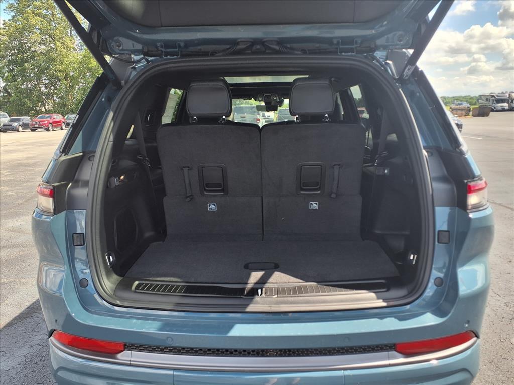 new 2026 Jeep Grand Cherokee L car, priced at $56,522