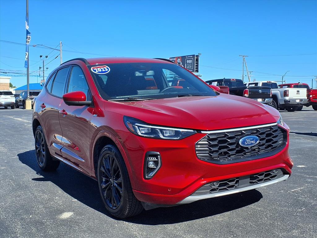 used 2023 Ford Escape car, priced at $25,430