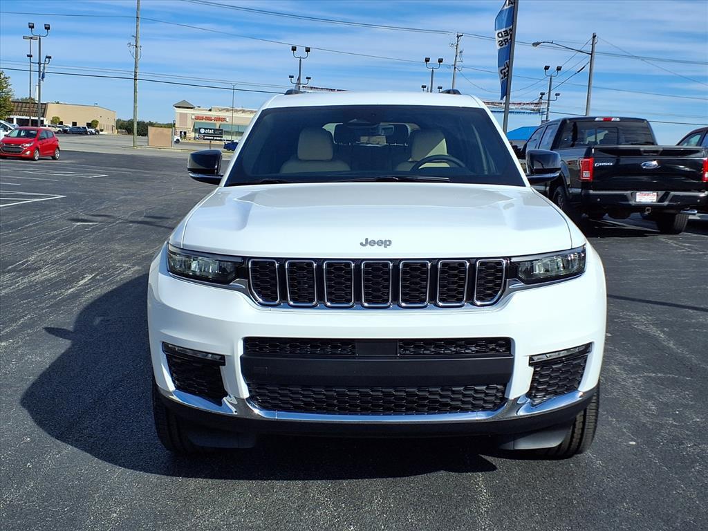 new 2025 Jeep Grand Cherokee L car, priced at $50,222