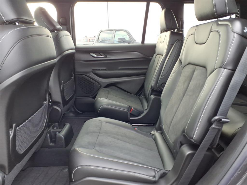 new 2025 Jeep Grand Cherokee L car, priced at $47,430