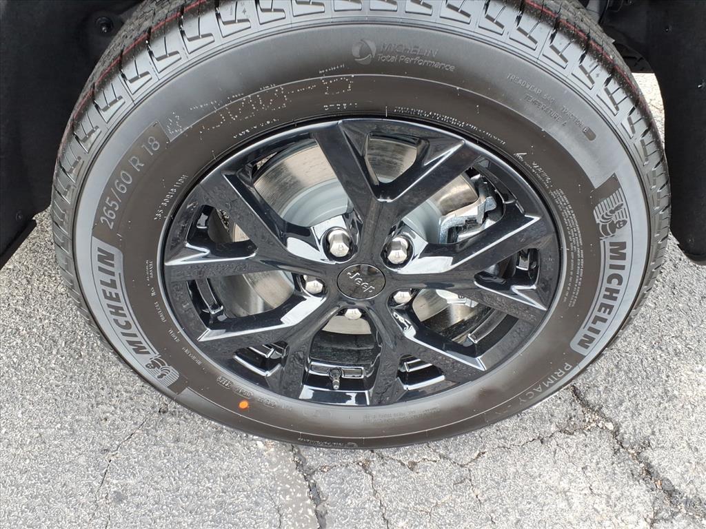 new 2025 Jeep Grand Cherokee L car, priced at $47,430