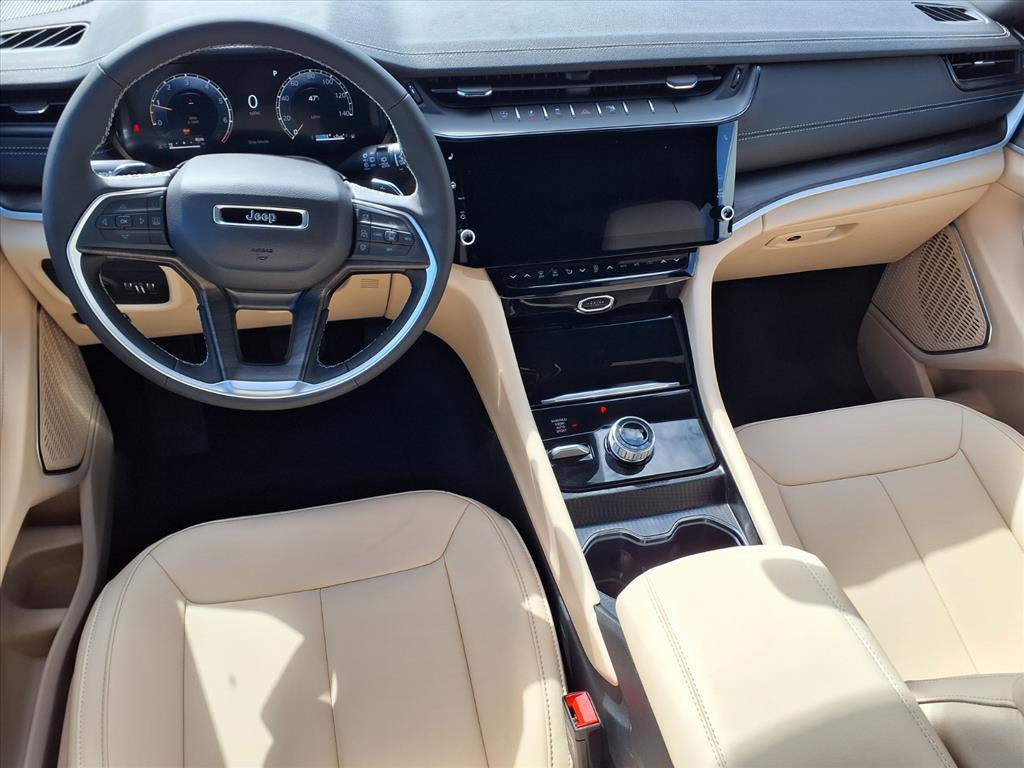 new 2026 Jeep Grand Cherokee car, priced at $47,015