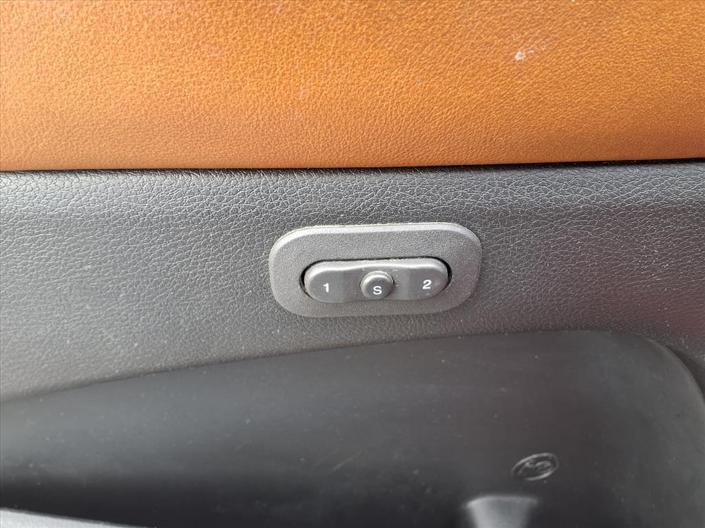 used 2011 Jeep Grand Cherokee car, priced at $7,990