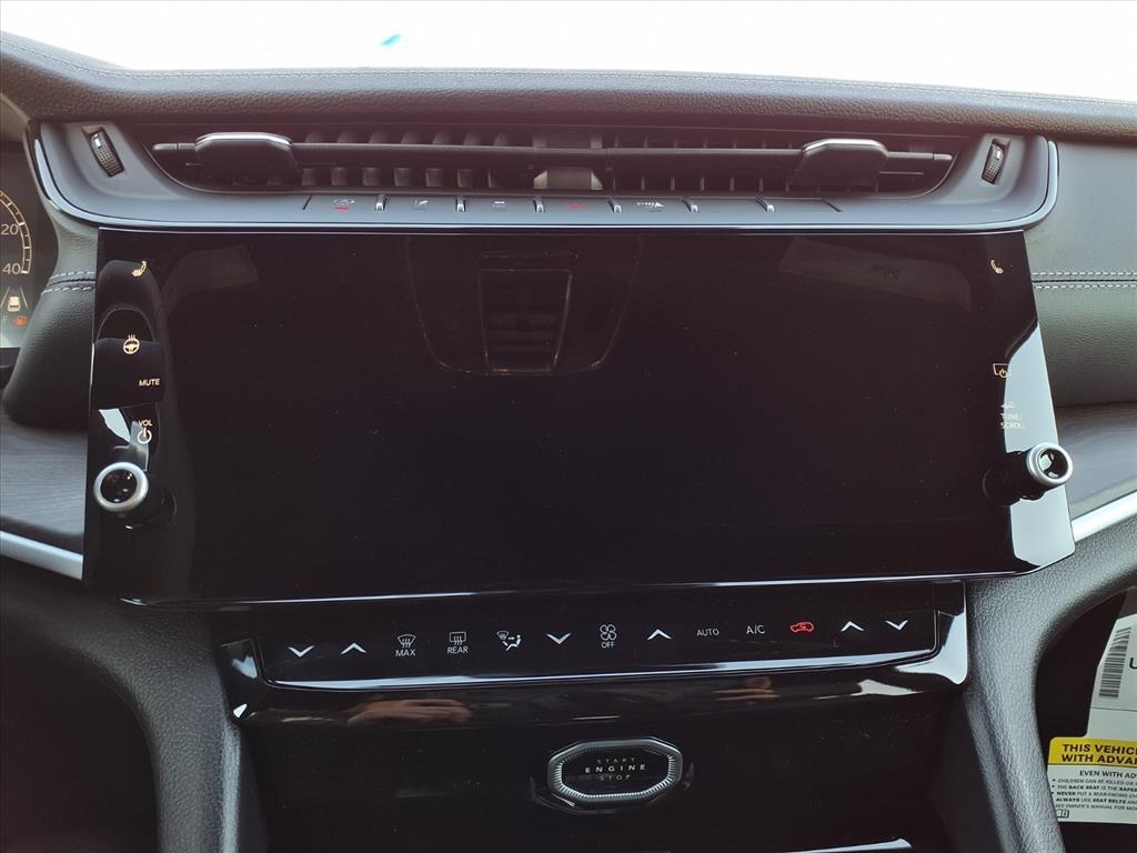 new 2026 Jeep Grand Cherokee car, priced at $46,757