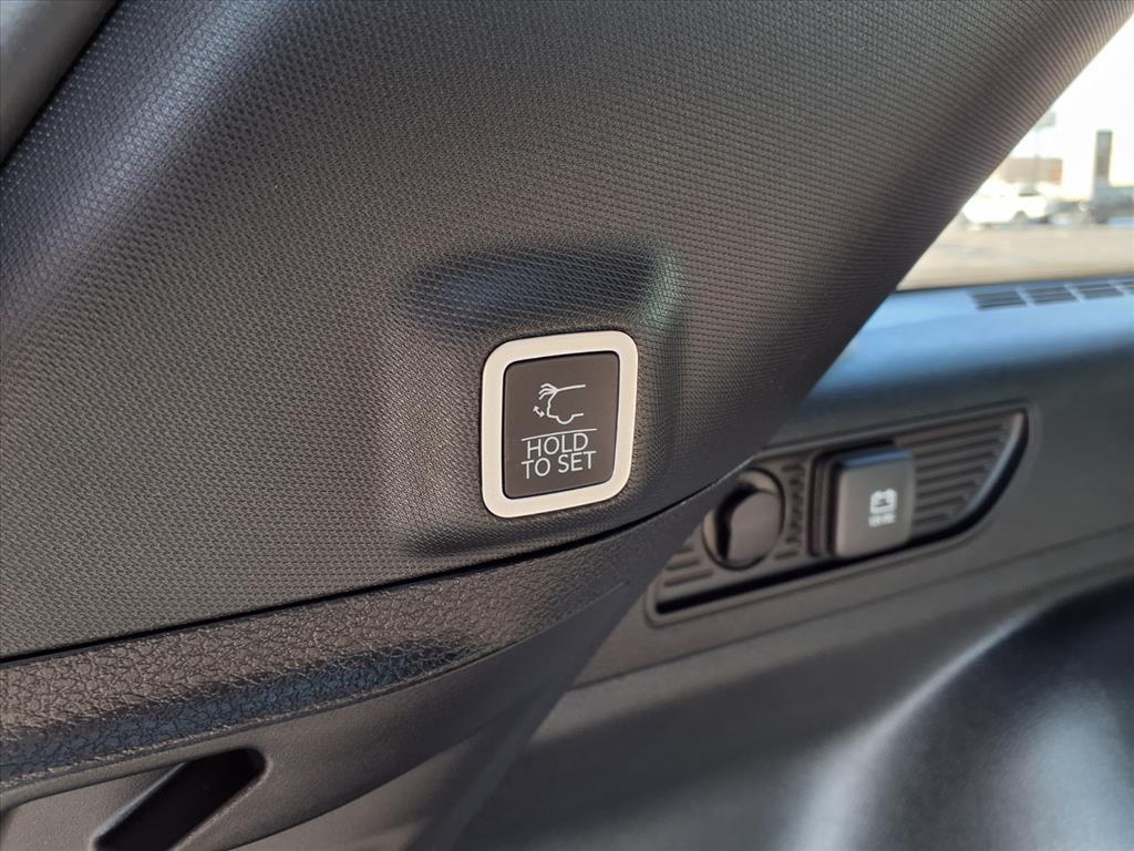 new 2026 Jeep Grand Cherokee car, priced at $46,757