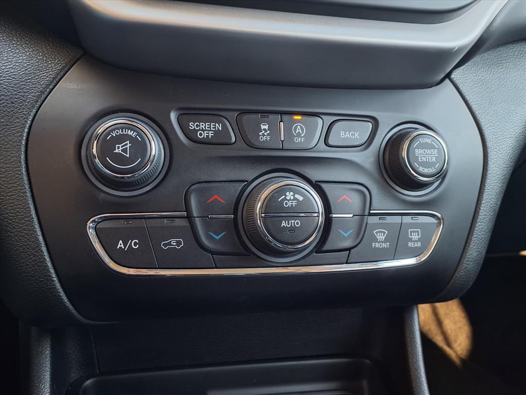 used 2017 Jeep Cherokee car, priced at $12,790