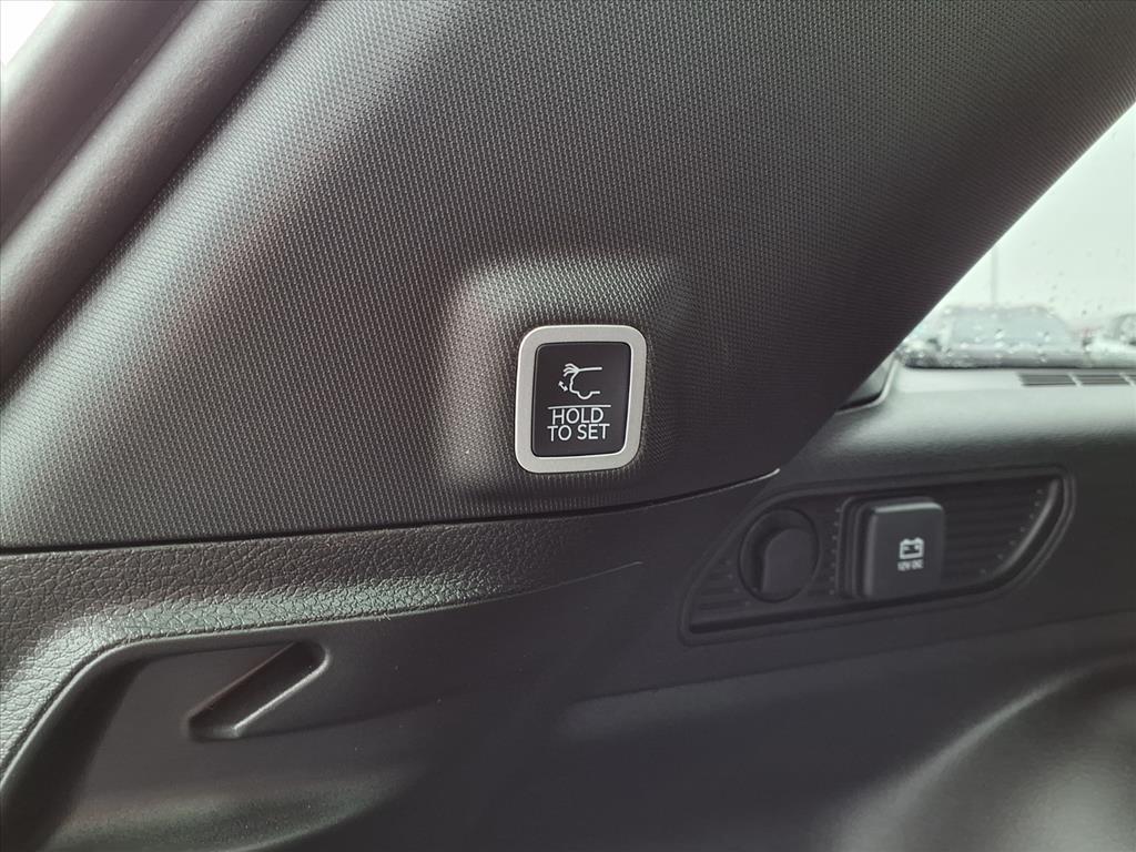 new 2025 Jeep Grand Cherokee car, priced at $52,735