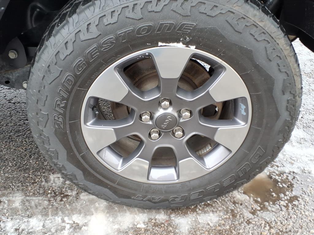 used 2019 Jeep Wrangler Unlimited car, priced at $26,785