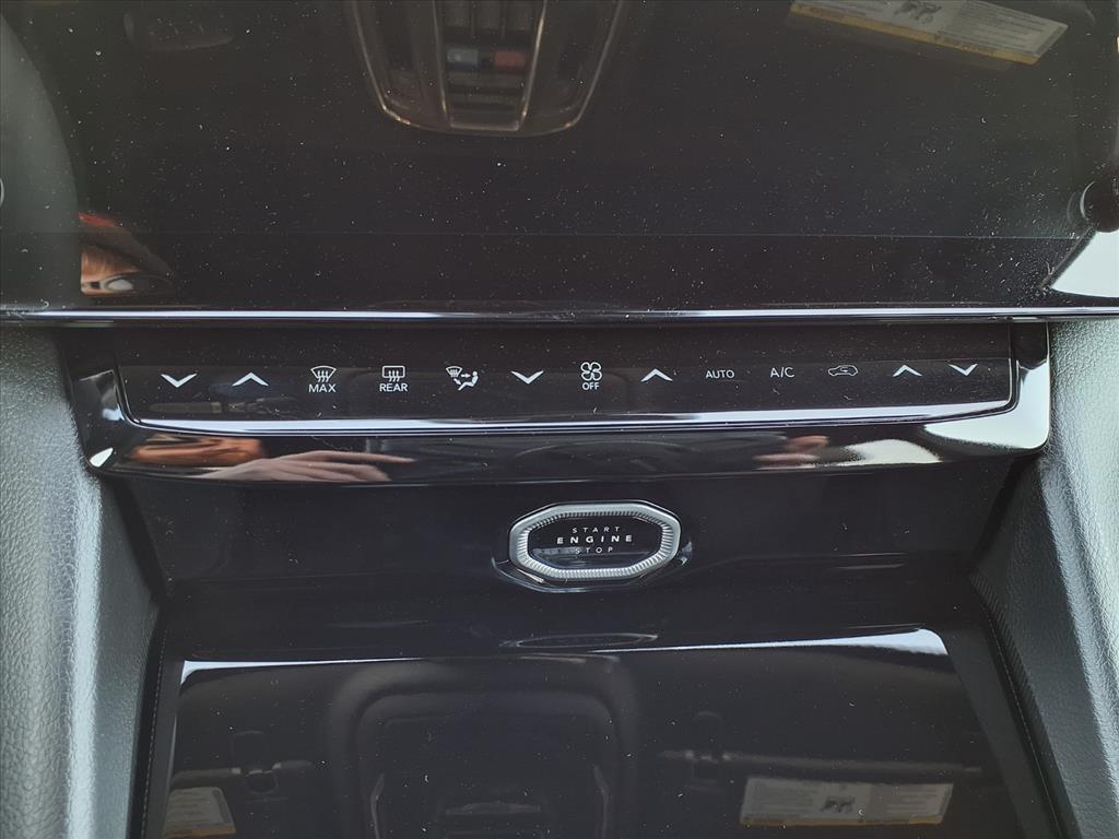 new 2026 Jeep Grand Cherokee car, priced at $49,463