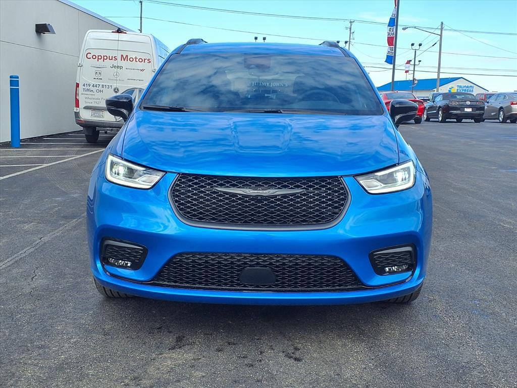 new 2026 Chrysler Pacifica car, priced at $47,422