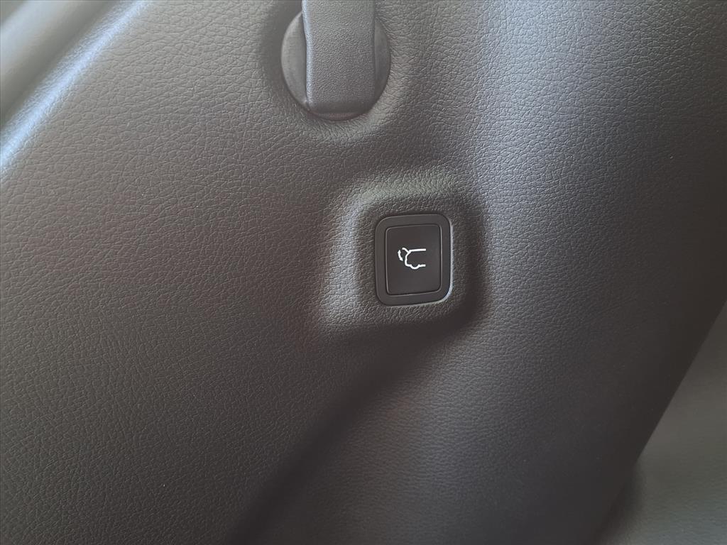 new 2026 Jeep Compass car, priced at $36,250