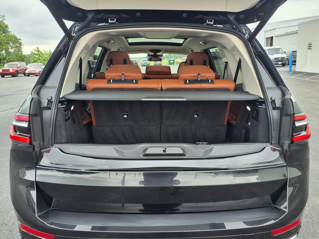 used 2023 BMW X7 car, priced at $55,067