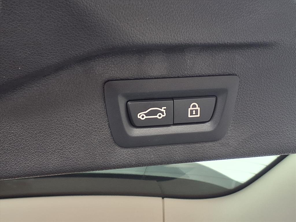 used 2023 BMW X7 car, priced at $55,067