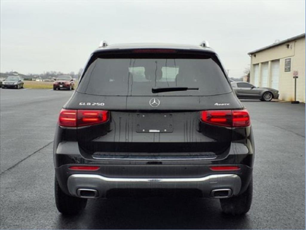 used 2025 Mercedes-Benz GLB 250 car, priced at $44,262