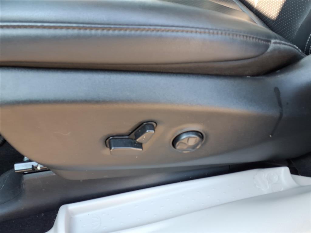 used 2024 Chrysler Pacifica car, priced at $28,990