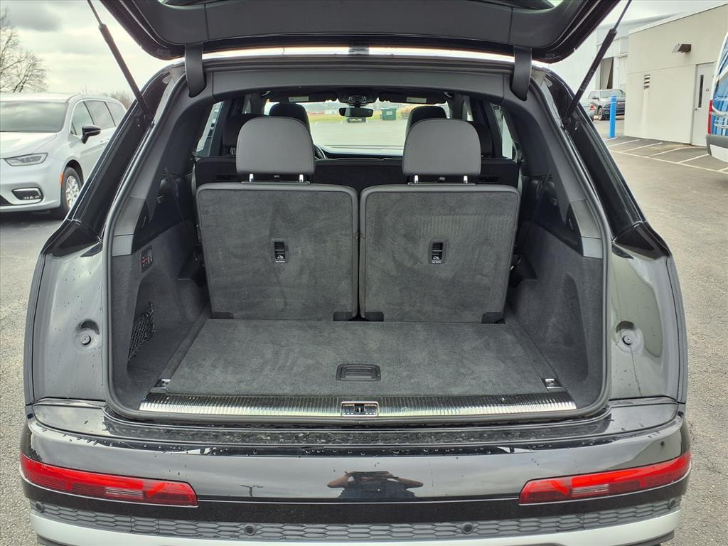 used 2025 Audi Q7 car, priced at $51,880