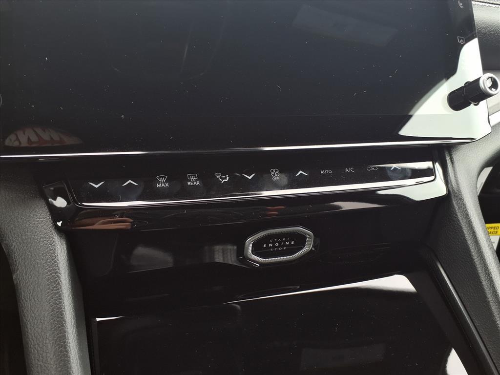 new 2026 Jeep Grand Cherokee car, priced at $52,136