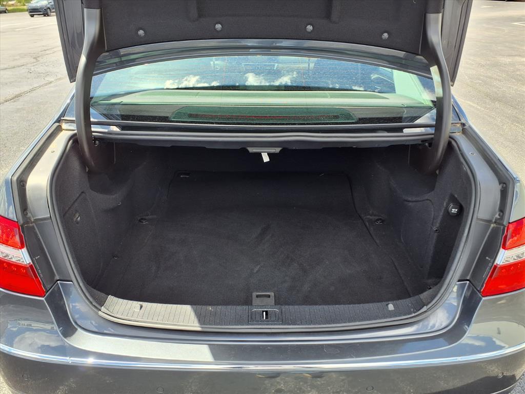 used 2010 Mercedes-Benz E-Class car, priced at $9,132