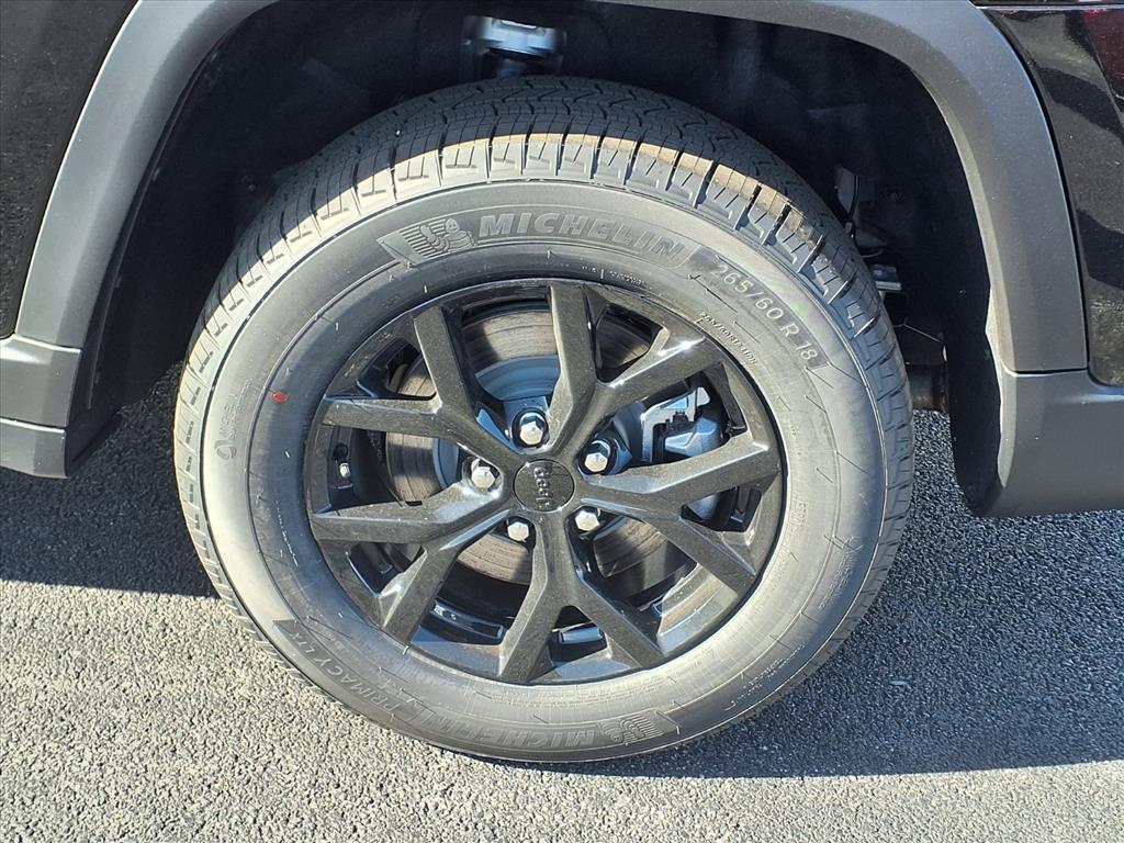 new 2025 Jeep Grand Cherokee L car, priced at $48,030