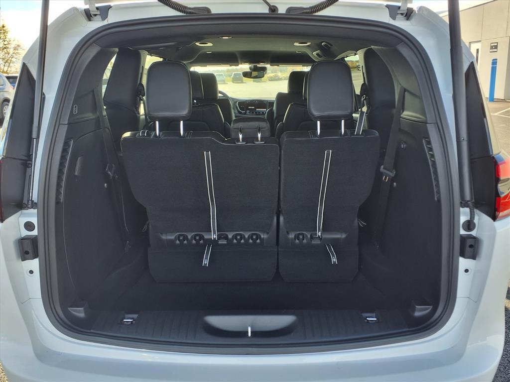 new 2026 Chrysler Pacifica car, priced at $45,924