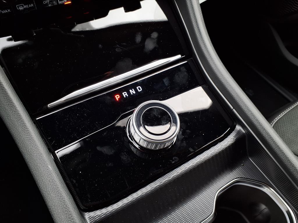 new 2025 Jeep Grand Cherokee car, priced at $46,975